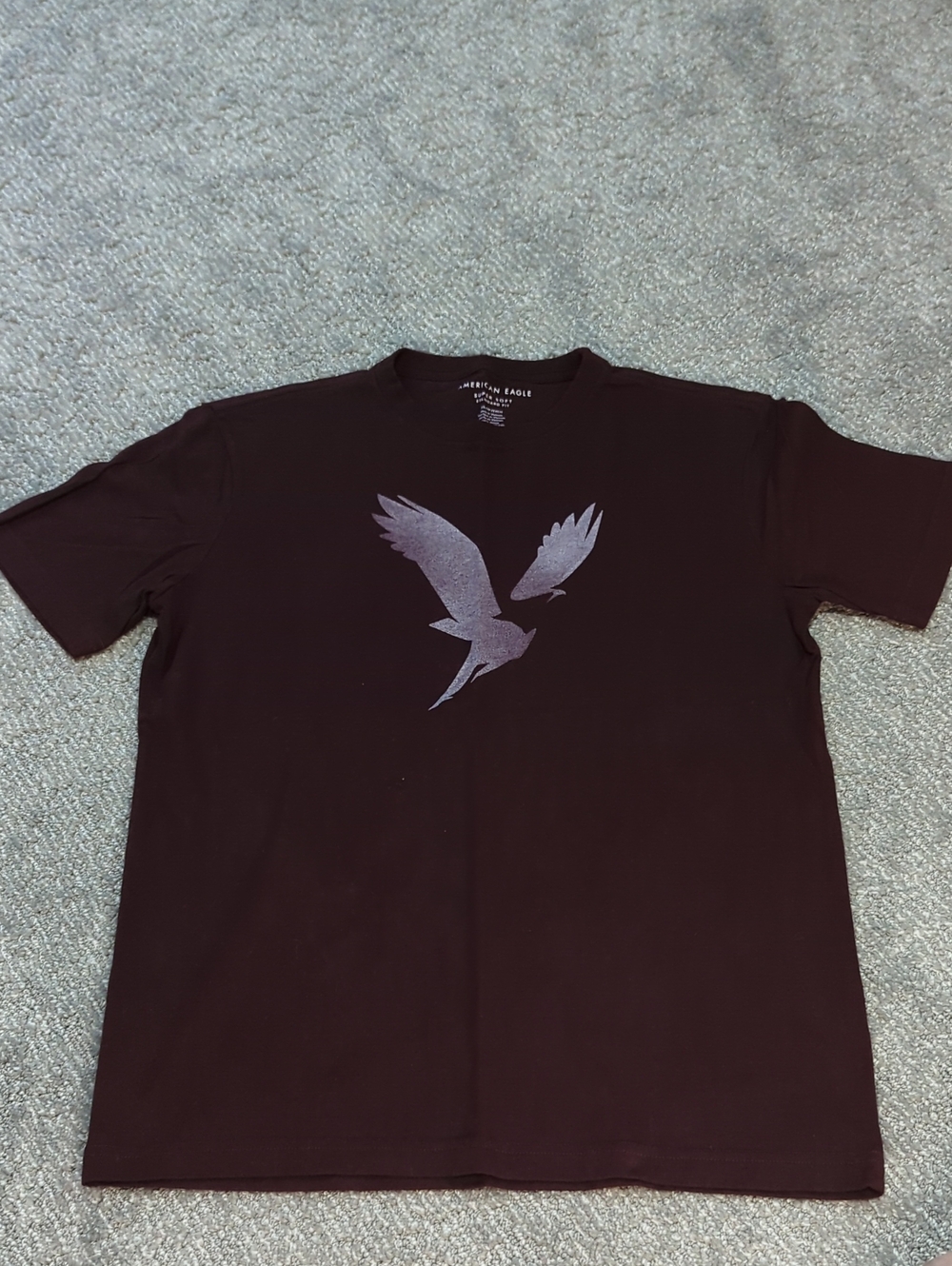 American Eagle Outfitters Men’s Dark Maroon Eagle Graphic Tee